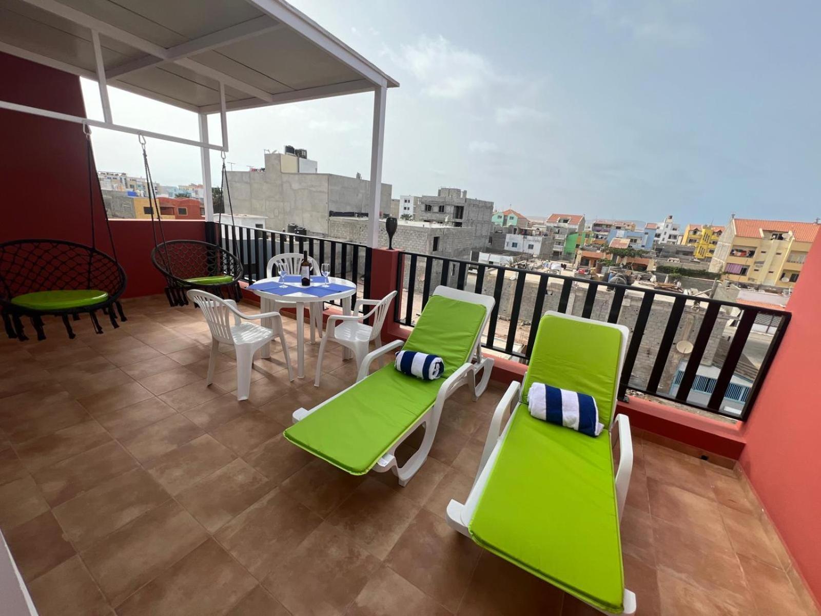 Franmay Apartments - 7 Modern Apartments Near The Beach & City, Perfect For Nomads, Travellers, Families, Watersports! Santa Maria Bagian luar foto