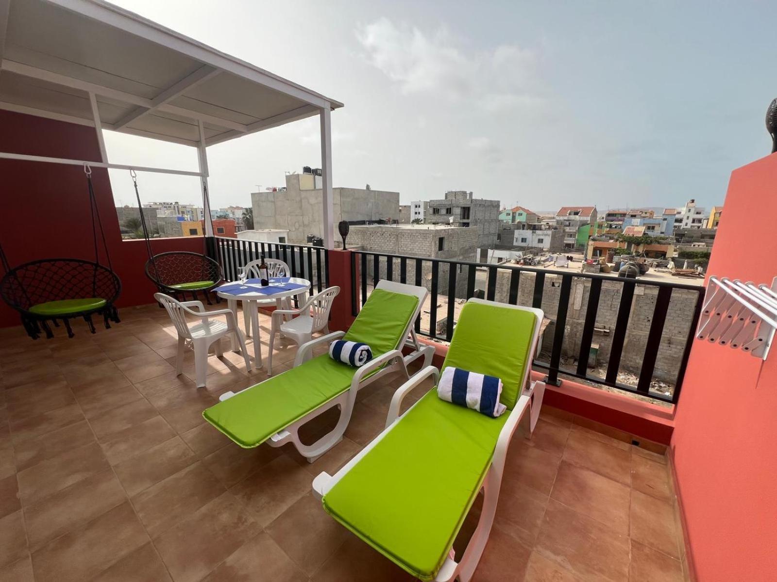 Franmay Apartments - 7 Modern Apartments Near The Beach & City, Perfect For Nomads, Travellers, Families, Watersports! Santa Maria Bagian luar foto