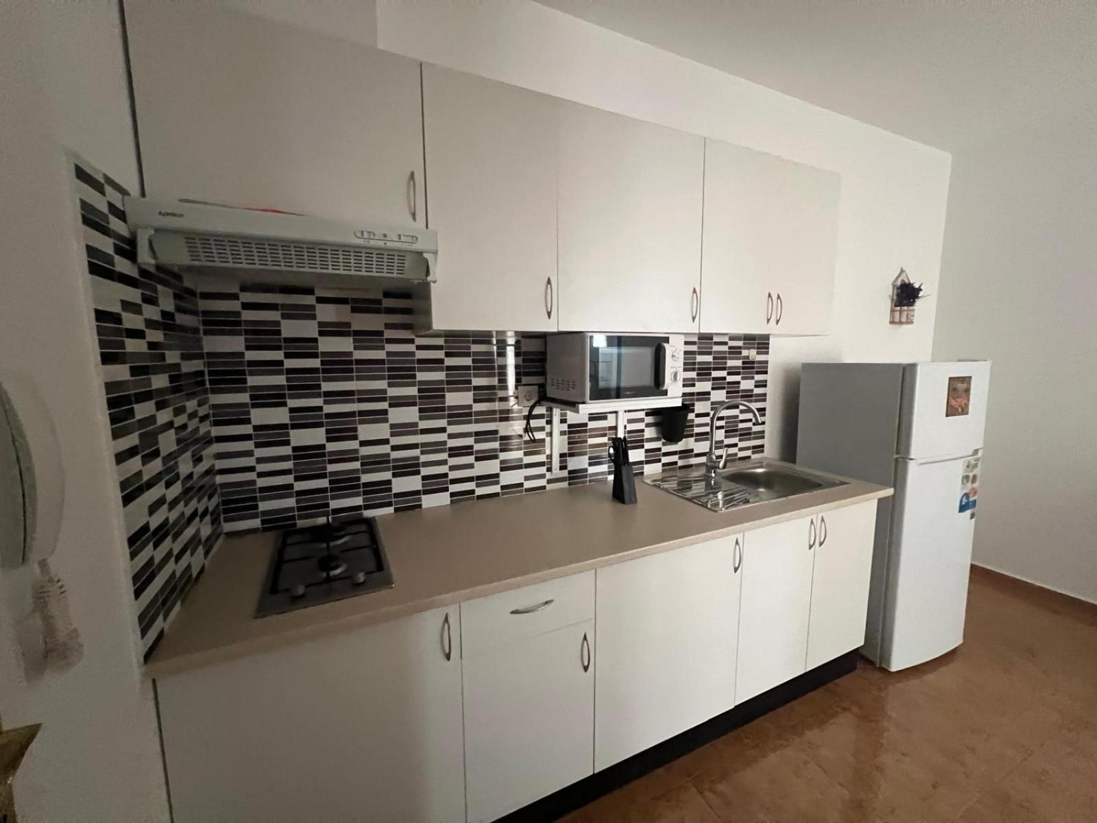 Franmay Apartments - 7 Modern Apartments Near The Beach & City, Perfect For Nomads, Travellers, Families, Watersports! Santa Maria Bagian luar foto